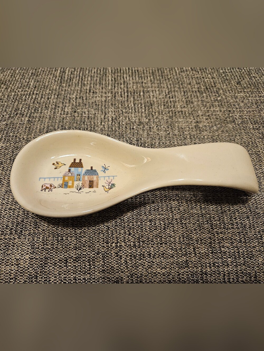 International China Heartland Pattern Spoon Rest